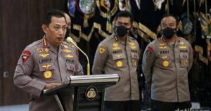 Kapolri Meminta Korlantas Polri Terapkan Senyum, Sapa, Salam