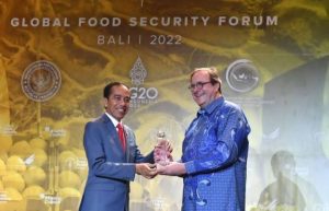 Presiden RI Joko Widodo Menerima Penghargaan Global Citizen Awards