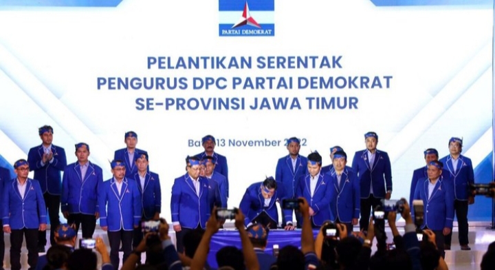 AHY Lantik DPC Demokrat Se Jatim