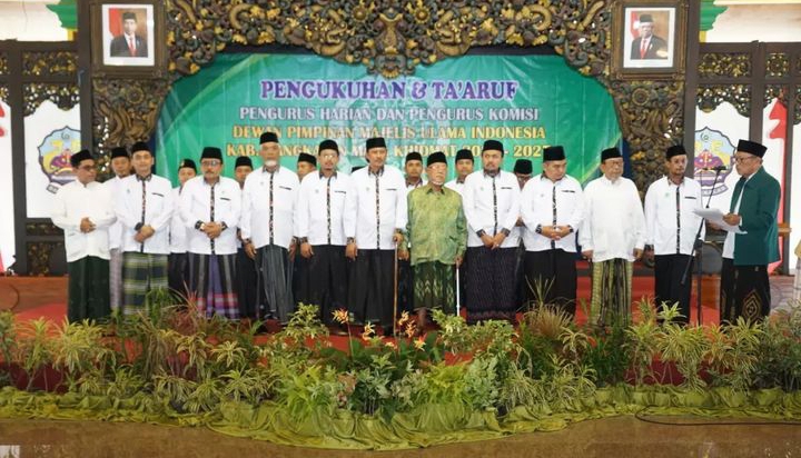 MUI Dikukuhkan, Ini Harapan Bupati Bangkalan