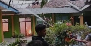 Kebakaran Di SMPN 4 Bangkalan Diduga Karena Konsleting Listrik