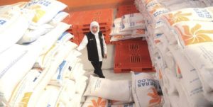 Khofifah Meminta Kepala Daerah Di Jatim Gelar Operasi Pasar Murah