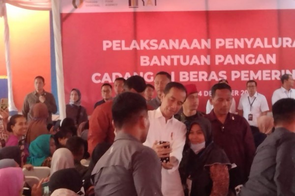 Jokowi Janjikan BLT El Nino Lanjut Hingga Tahun Depan