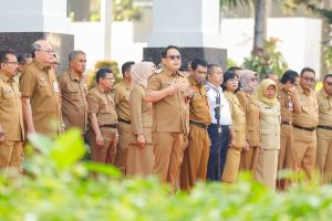 Apel Perdana, Pj Gubernur Jatim Ajak ASN Tingkatkan Kinerja