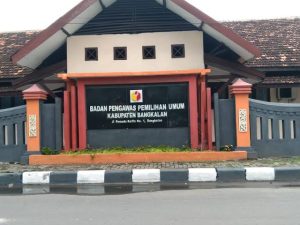 Proses Hitung Janggal, Bawaslu Bangkalan Minta 12 TPS Gelar Pungutan Suara Ulang