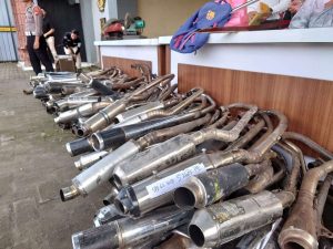 Polres Mojokerto Amankan Ratusan Ranmor Knalpot Brong