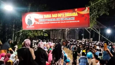 Warga Banjar Bangkalan Gelar Doa Bersama di Tempat Tragedi Pembunuhan dan Pembakaran Mahasiswi UTM