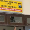 polsek watulimo trenggalek kena ulah anarkis