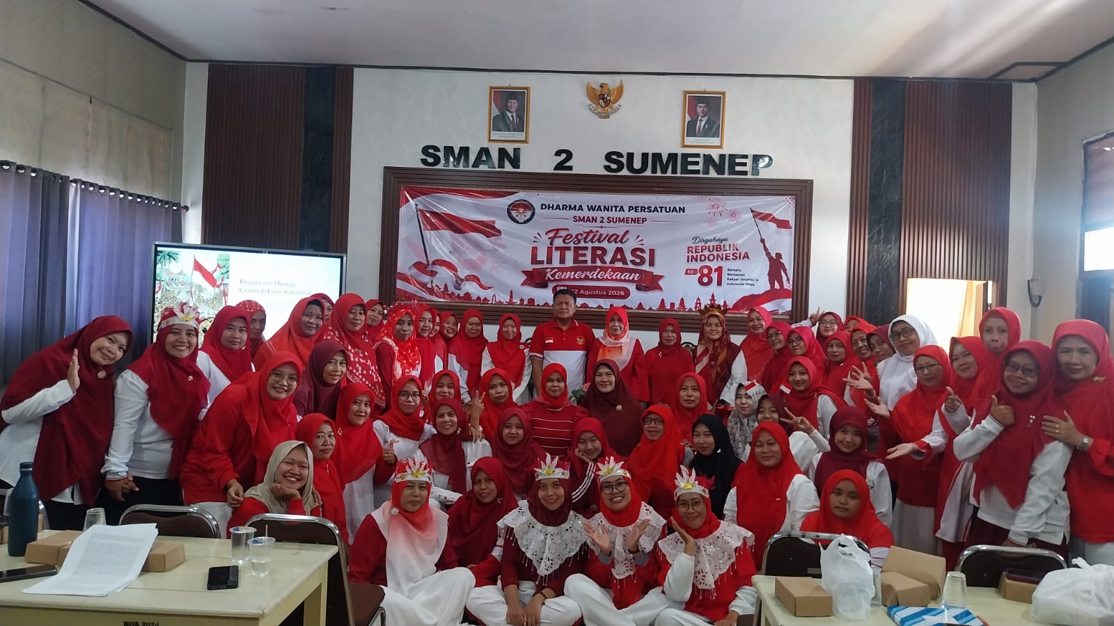 DWP SMAN 2 Sumenep Semarakkan Kemerdekaan dengan Literasi hingga Ziarah ke Makam Pahlawan 2 IMG 20260815 WA00081