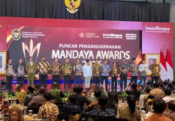 UTM Raih Mandaya Awards 2026, Rektor: Jadi Energi untuk Perluas Pemberdayaan Masyarakat dan Desa